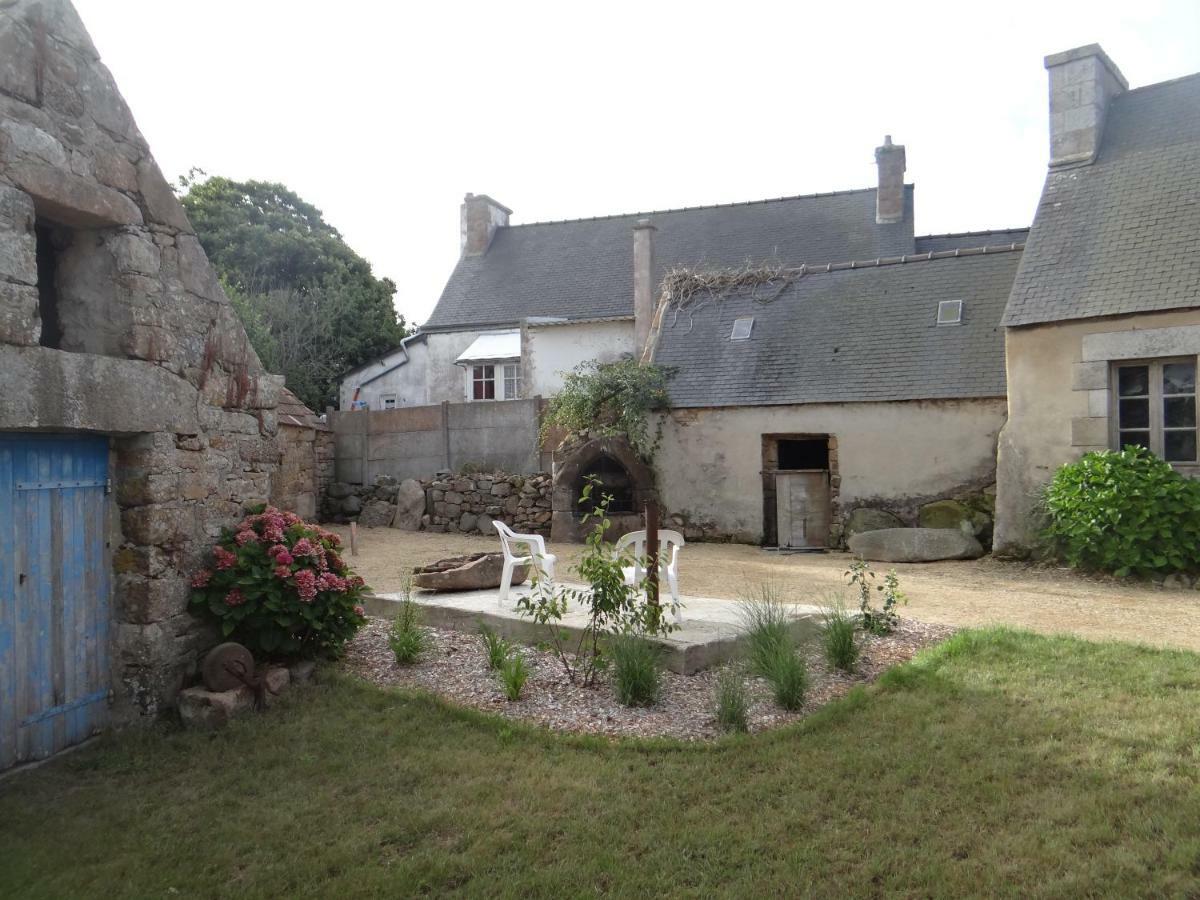 La Fermette De Tregastel, Classee 3 Etoiles 外观 照片